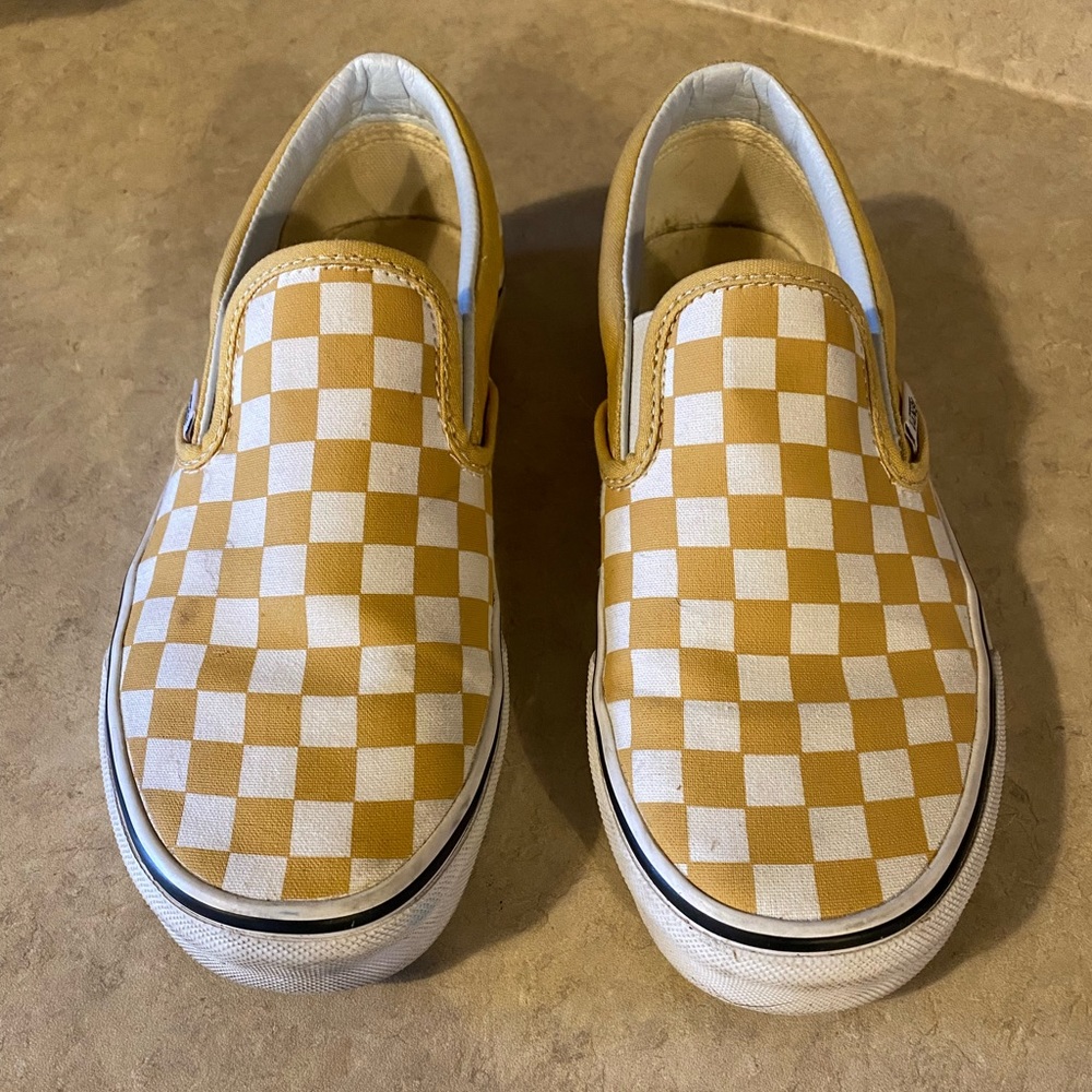Women’s Size 8 Vans